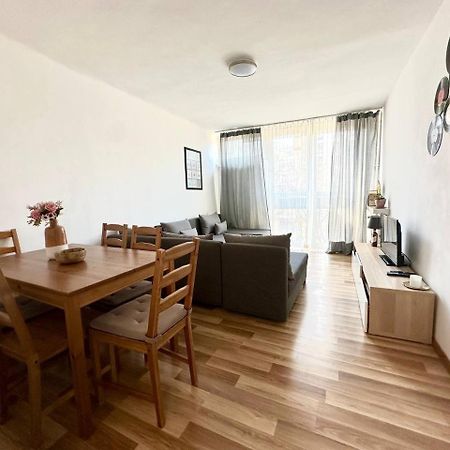 Ohmyhome - Park Mirowski Apartment Варшава Экстерьер фото
